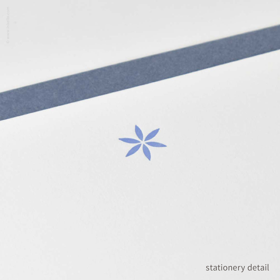 Stationery Set with Little Periwinkle Flower (