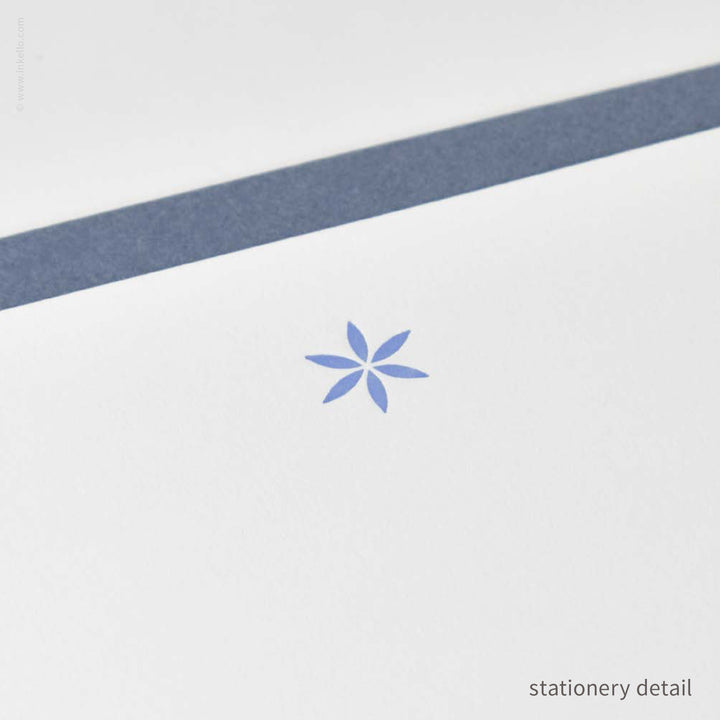 Stationery Set with Little Periwinkle Flower (