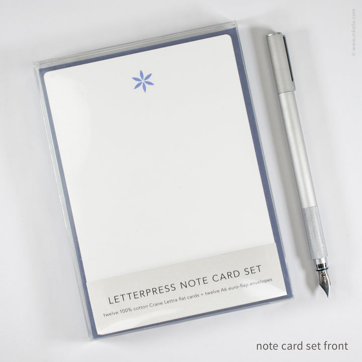 Flat Note Card Set with Little Periwinkle Flower (